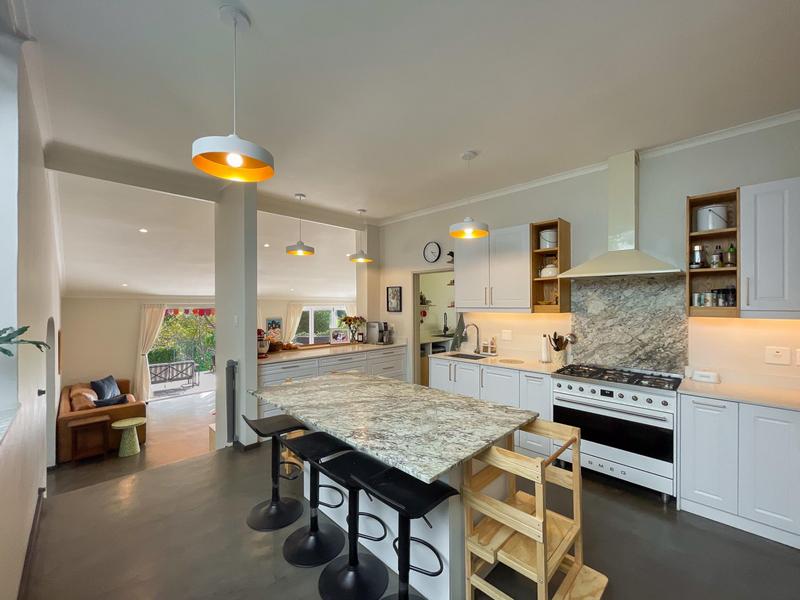 4 Bedroom Property for Sale in Hout Bay Western Cape